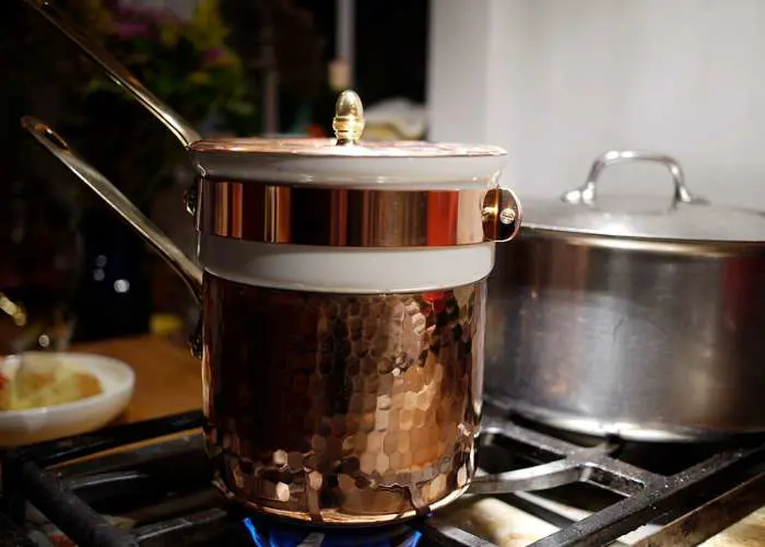 Bain Marie Pişirme Tekniği: Tarihsel Köken, Bilimsel Temeller ve Modern Kullanımlar